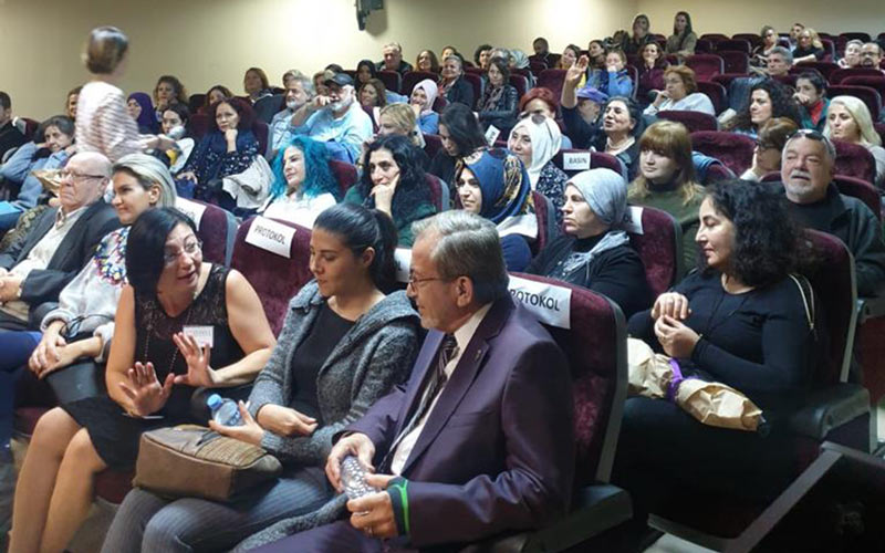 kadin-ilk-egitmendir-4