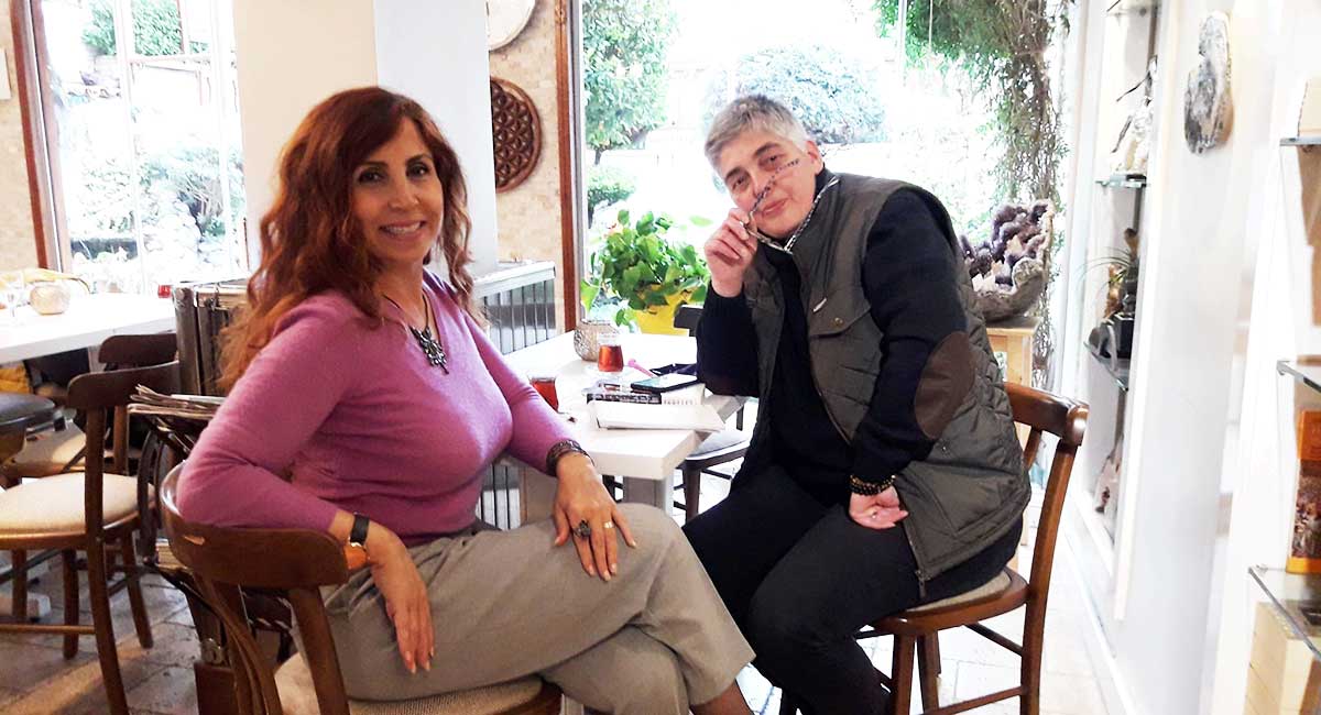 Nimet Erenler Gülkökü ve Deniz Ayfer Tüzün